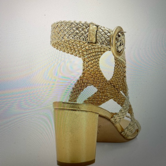 Stuart Weizmann Vicky Metallic Leather Sandals Gold - Picture 2 of 13